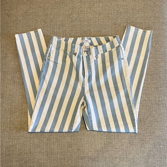 Good American Womens Blue High Rise Denim Ankle Cropped Jeans EUC Size 6/28 - Picture 3 of 7